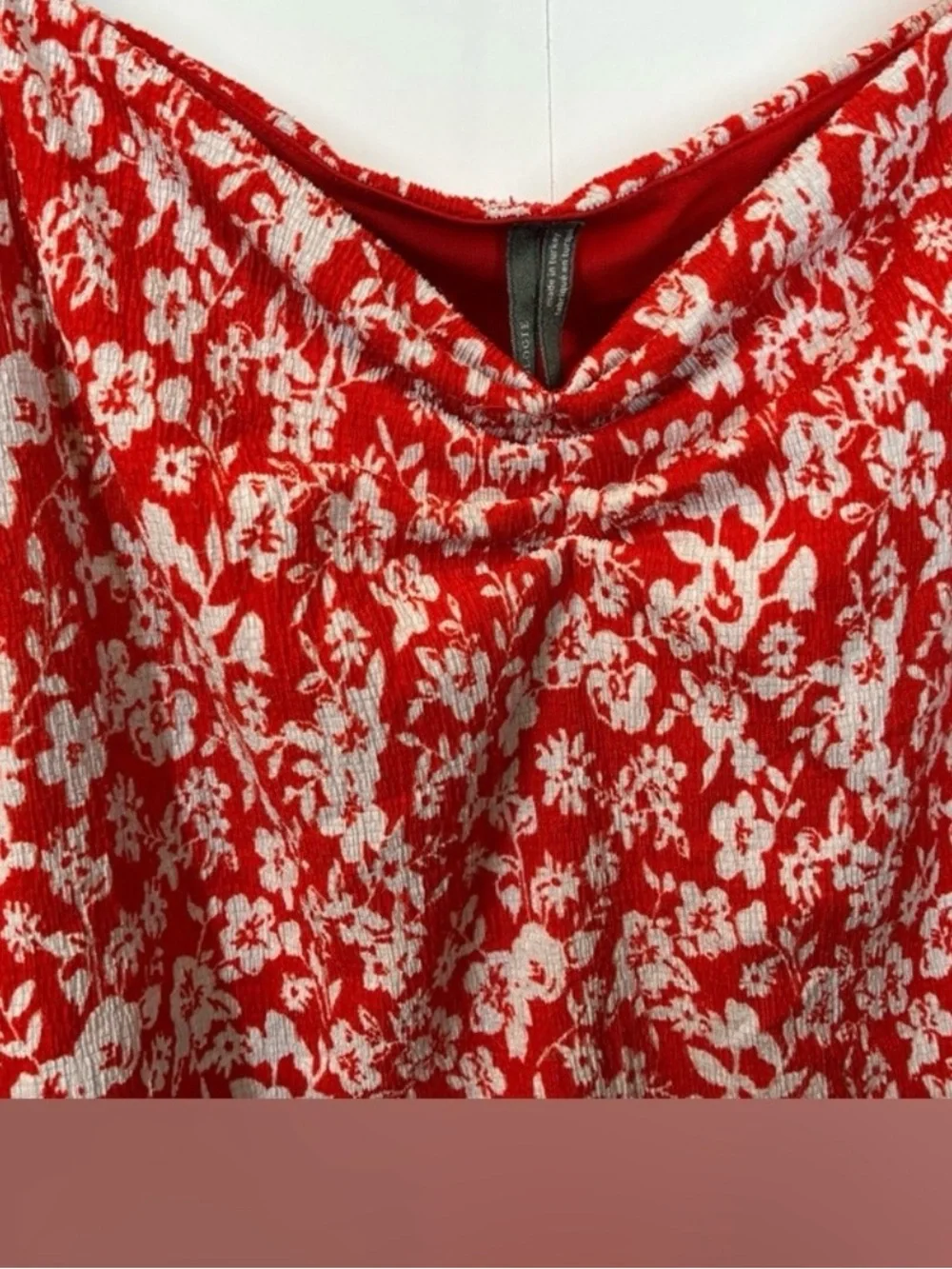 Anthropologie Red and White Floral V-neck Puff-Sleeve Boho Blouse Size L EUC